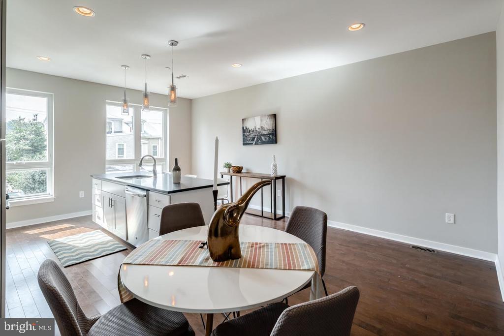 Foto principal - 3832 Manor St