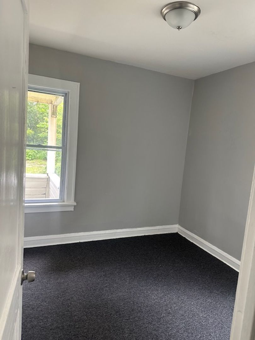 3643 E 146th St Cleveland, OH 44120 – photo 1