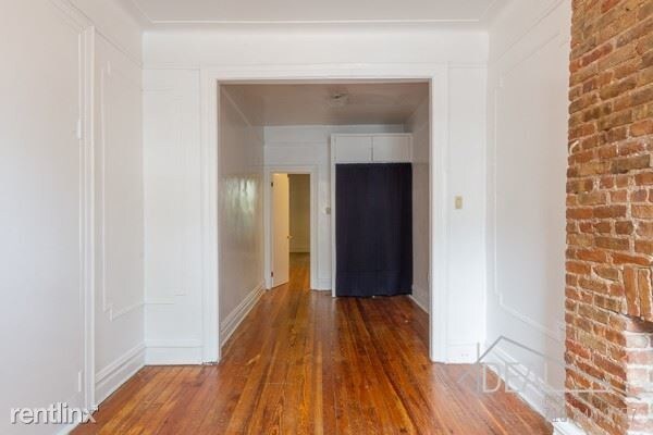 Building Photo - 336 21st St