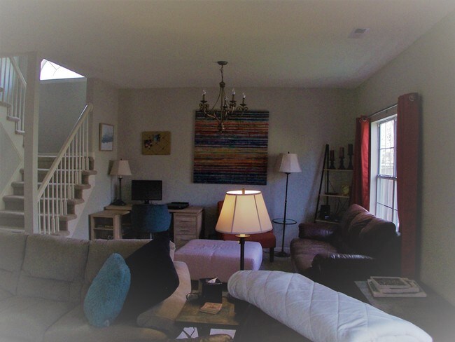 Building Photo - 925 Prestige Ct