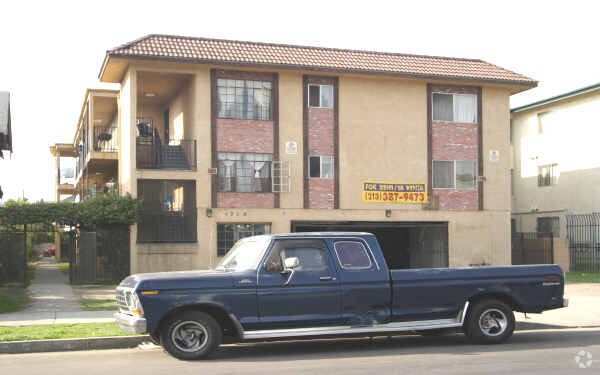 Primary Photo - 1715 Westmoreland Blvd