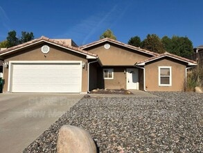 Building Photo - 6025 Arroyo Dr