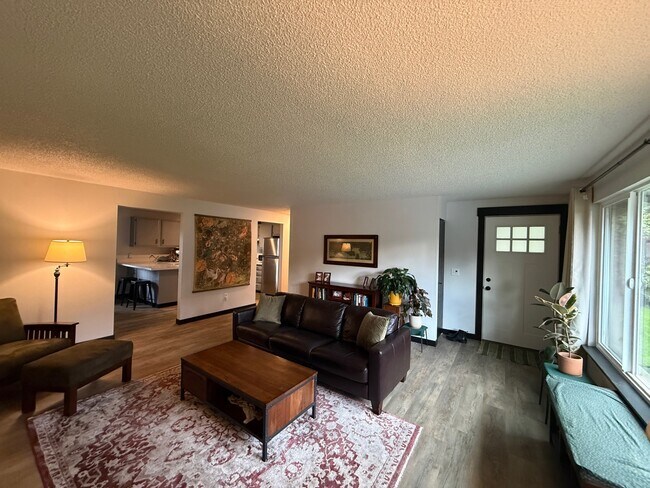 Foto del edificio - 26714 NE Valley St