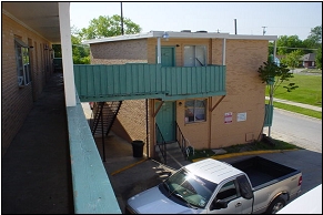 Building Photo - East Side Apartments