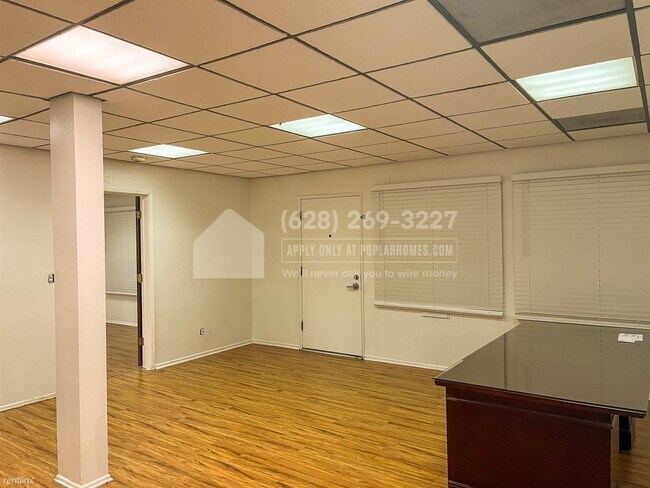Building Photo - 2 br, 1.5 bath House - 855 West 2nd Street -