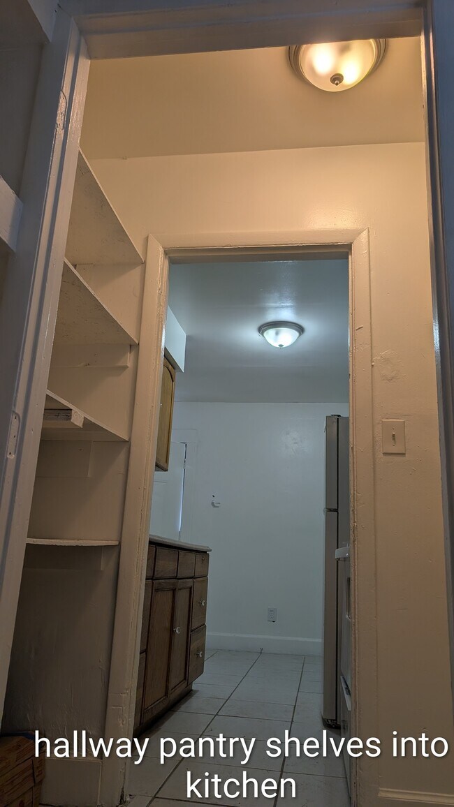 Foto del edificio - 2315 N Whittier St