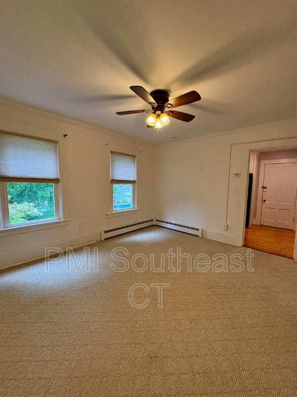 Building Photo - 50 Meridian St