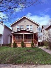 Building Photo - 1488 Aberdeen Ave