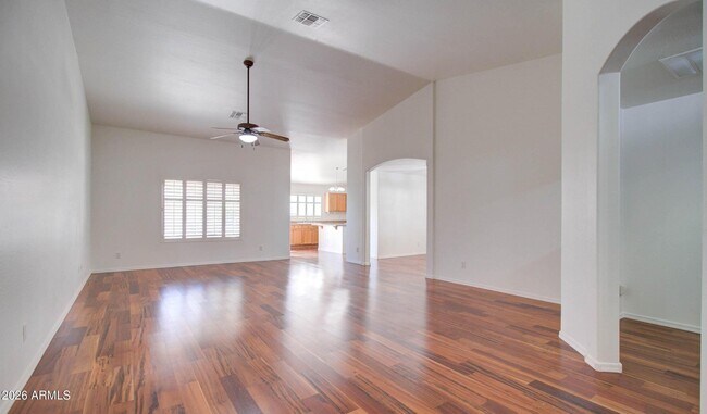 Foto del edificio - 9271 W Sunnyslope Ln