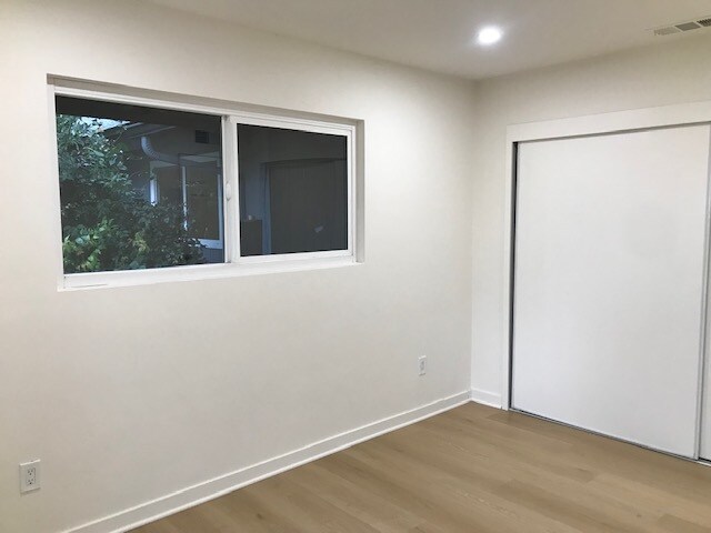 Foto del edificio - 13408 Glenoaks Blvd