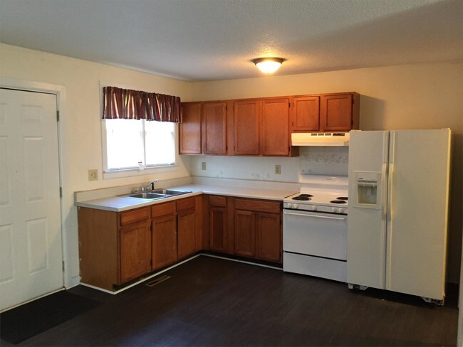 Foto del edificio - 211 Camp Sunrise Rd NW