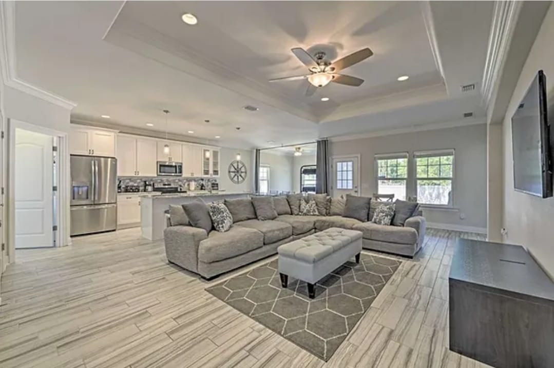 Foto principal - 7222 Sunset Ave