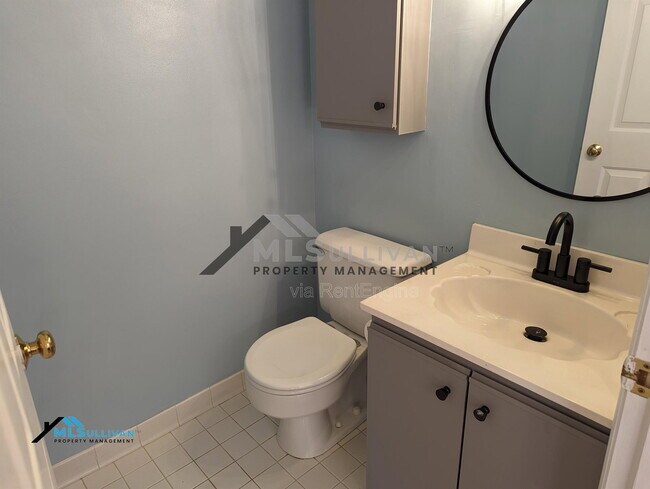 Foto del edificio - 419 Summerwalk Cir