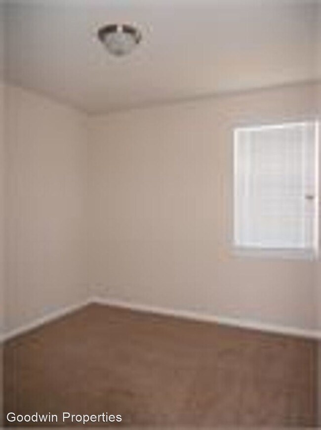 Building Photo - 4 br, 3.5 bath House - 213 Michaelis Drive