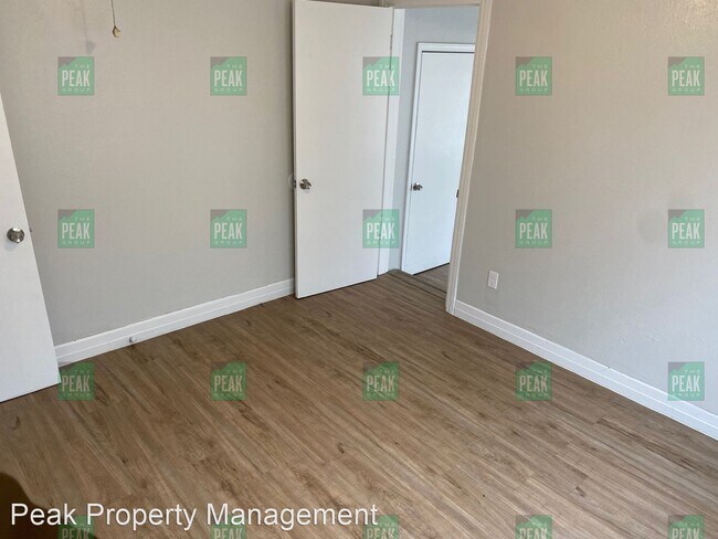 Building Photo - 3 br, 1 bath House - 2216 28th St