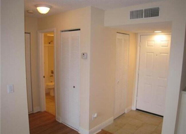 Foto del edificio - 1241 SW 46th Ave