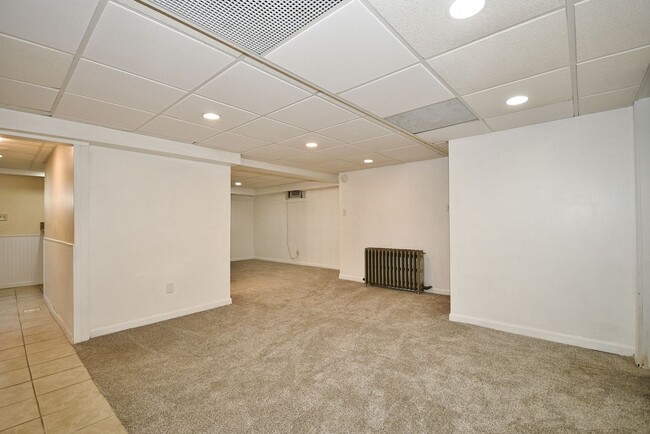 Photo - Triplex Apartment