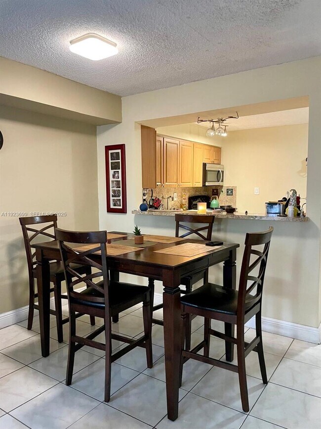 Foto del edificio - 20102 SW 123rd Dr