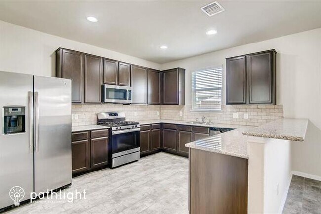 Foto del edificio - 23438 Azalea Hill Trail, Spring, TX, 77373