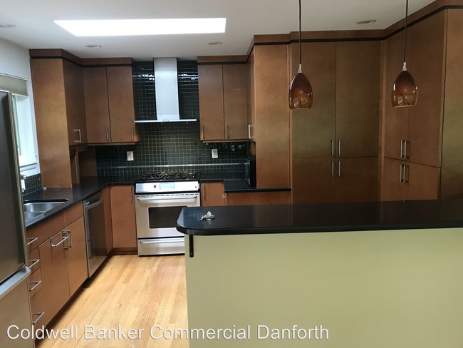 Foto del edificio - 10616 Woodhaven Ln