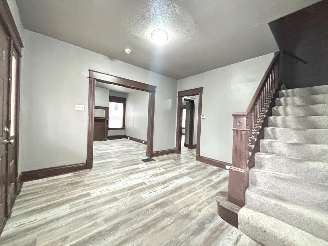 Photo - 1239 Sliker Ave
