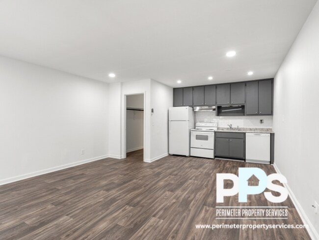 Foto del edificio - 1510-1512-1514 Pine Log Road