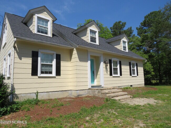 Building Photo - 8811 Aberdeen Rd