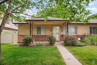 Building Photo - 2633 Quitman St