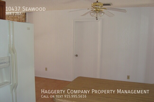 Building Photo - 10437 Seawood Dr