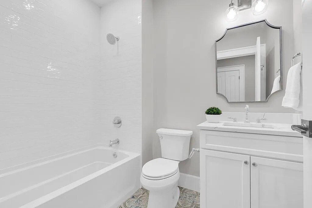 Foto principal - 9 Glover Ct