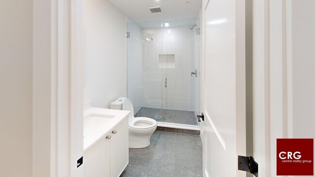 Building Photo - 220-222 Tremont St. Unit 2D