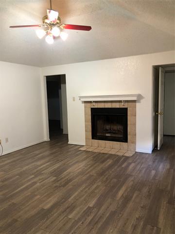 Foto del edificio - 901 Park Pl Blvd