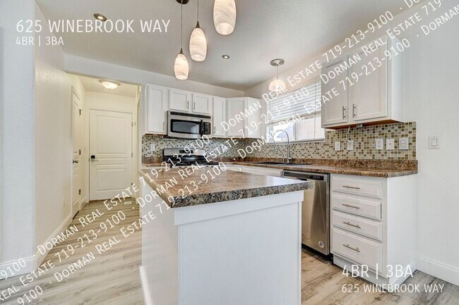 Photo - 625 Winebrook Way House