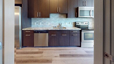 Interior Photo - 13th & Market