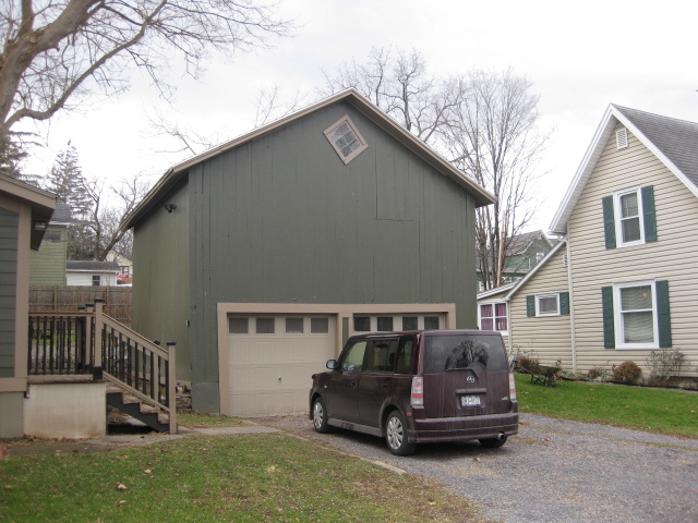 Building Photo - 196 Bristol St