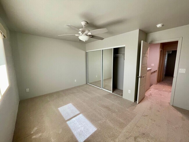 Building Photo - Home for Rent in Hoopili (Lehua) 4 BED/2.5...