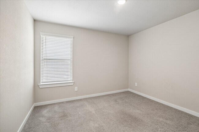 Foto del edificio - 21759 Thicket Point Ln