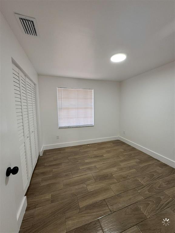 Foto del edificio - 617 NW 3rd Ave
