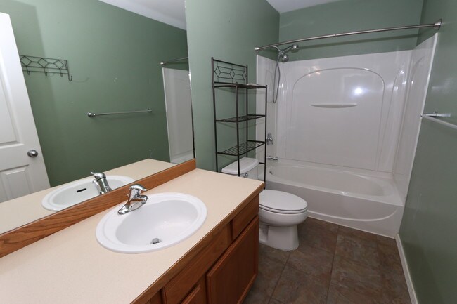 Building Photo - 169 Rusty Allen Place