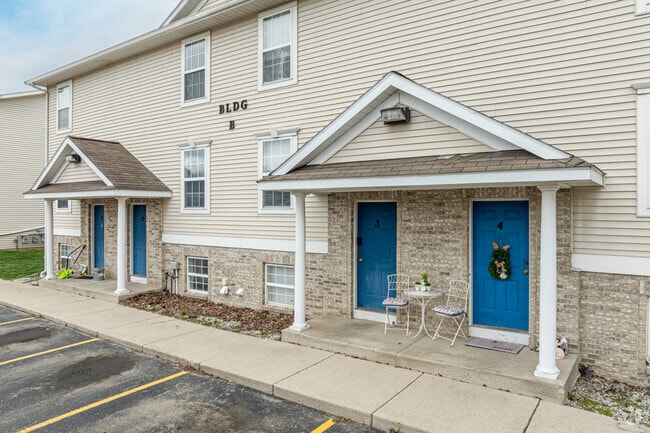 Building Photo - Hightree Townhomes