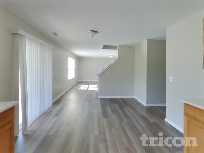 Foto del edificio - 10823 Green Meadow Pl
