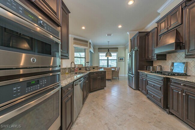 Building Photo - 9560 Firenze Cir
