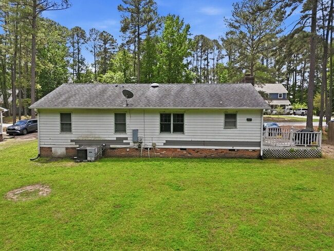 Foto del edificio - 3415 Freeman Rd