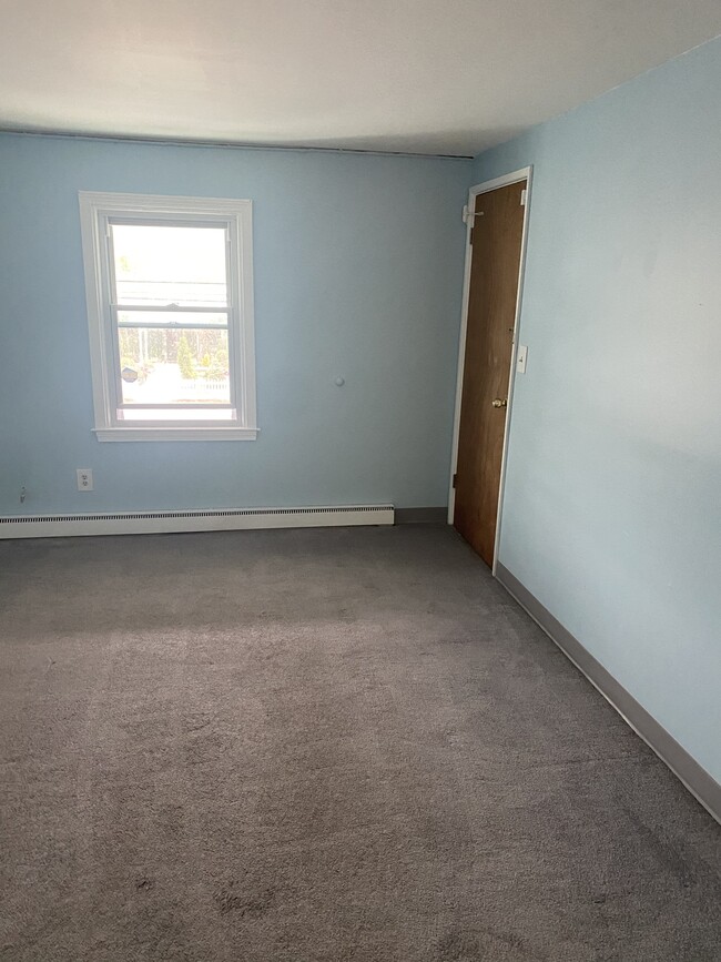 Building Photo - 1136 Atwood Ave