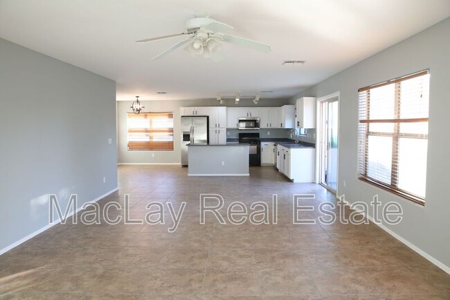 Building Photo - 6220 S 44th dr