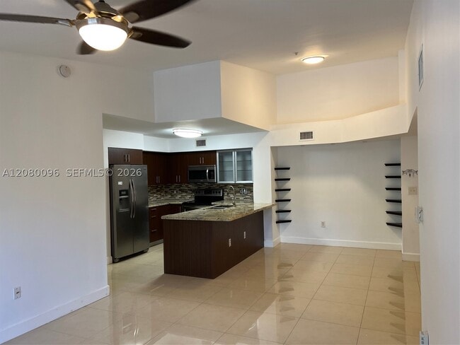 Building Photo - 2021 Renaissance Blvd