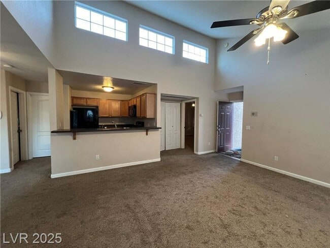 Building Photo - 9325 W Desert Inn Rd