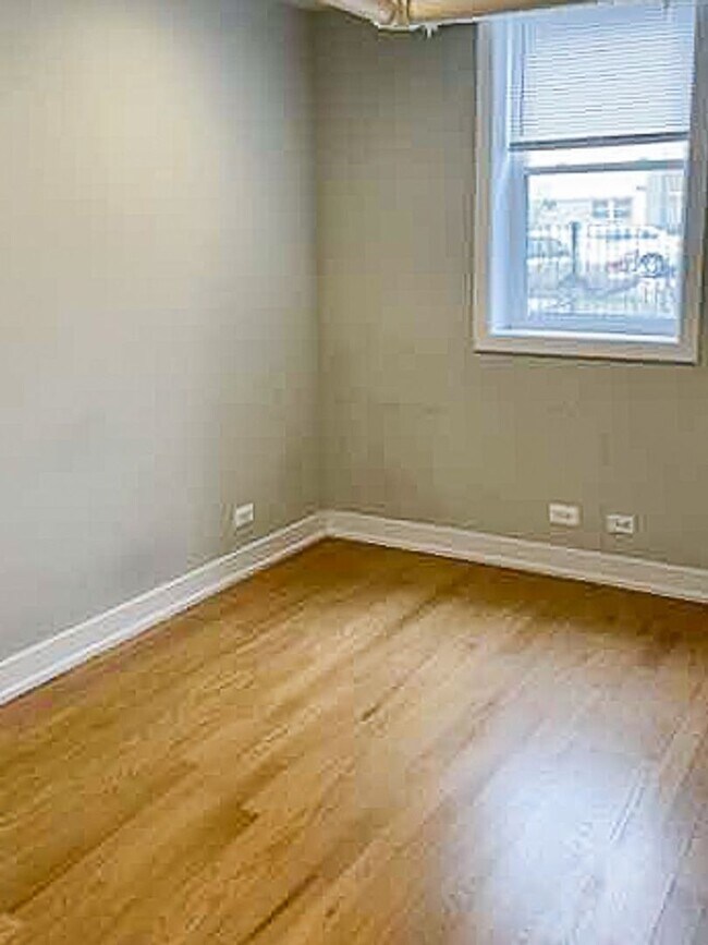 Foto del edificio - 4863 N Paulina St