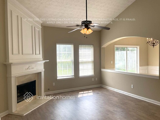 Building Photo - 2023 Dartmoth Way