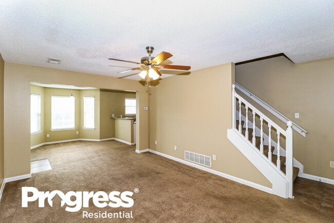 Building Photo - 4551 Blue River Dr
